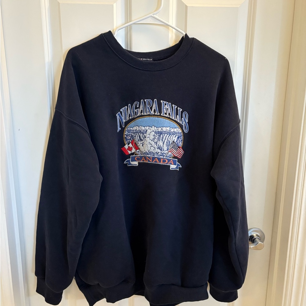 Brandy Melville Black Niagara Falls Canada Graphic Sweatshirt
